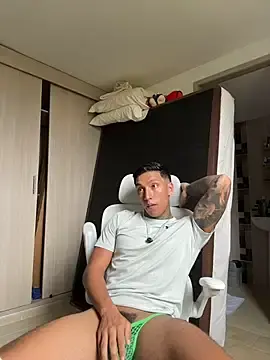 Stripchat Adult Webcam of sendfer