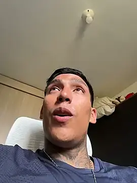 Stripchat Free Porn Cam of sendfer