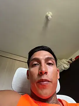 Stripchat Adult Webcam of sendfer