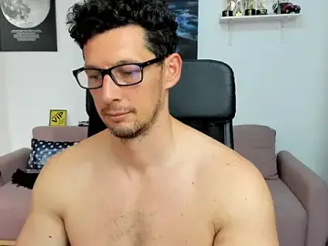 Stripchat Free Live Porn of BrutusK08
