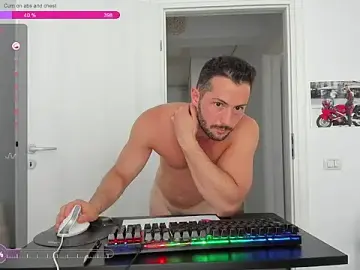 Stripchat Adult Webcam of ZackFraser
