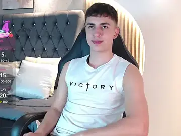 Stripchat Best live sex cam show of AdrianRinaldi