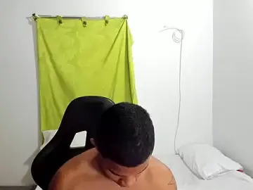 Stripchat Adult Webcam of corzoethan