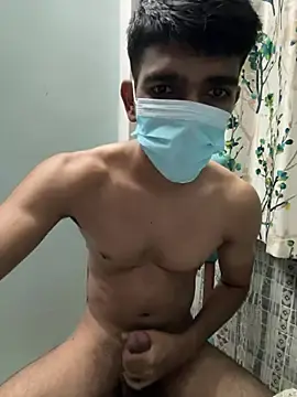 Stripchat Live Sex Cam of Naughtytomboy78