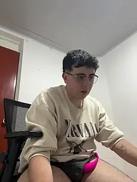 Stripchat Adult Webcam of Sam_Rush