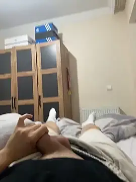 Stripchat Live Sex Cam of sikici18_
