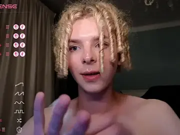 Stripchat Live Sex Cam of Kudi_Minnt