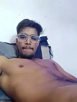 Stripchat Live Sex Cam of kaushikhotty