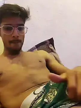 Stripchat Live Porn of kaushikhotty