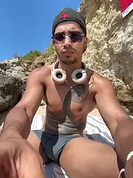 Stripchat Live Porn of David_Tresh5