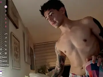 Stripchat Live Sex of ivaaaan_