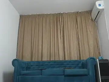 Stripchat Sex Cam of BLOND_GOD
