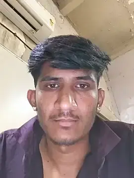 Stripchat Sex Cam of Shaktihwhwh
