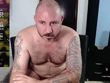 Stripchat Free Porn Cam of Osobrandon567