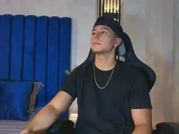 Stripchat Adult Webcams of Noah_Clarkk