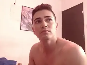 Stripchat Sex Chat of CamiloSeed