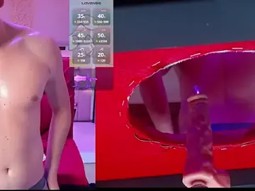 Stripchat Live Sex of CamiloSeed