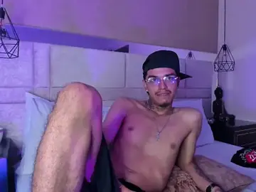 Stripchat Free Live Porn of TysonRiggs