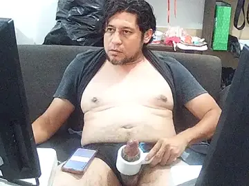 Stripchat Live Porn of simpatico1000