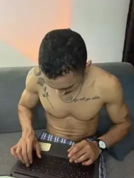 Stripchat Best Webcam of NicolasChest_xxx