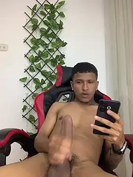 Stripchat Sex Cam of Anthony_clark1