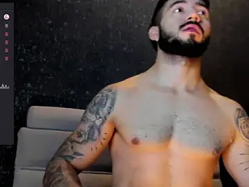 Stripchat Nude Webcam of MarkWalker__
