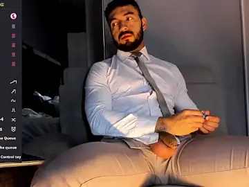 Stripchat Nude Webcam of MarkWalker__