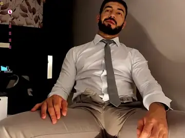 Stripchat Free Porn Cam of MarkWalker__