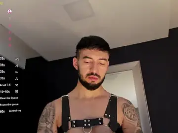 Stripchat Best Webcam of MarkWalker__