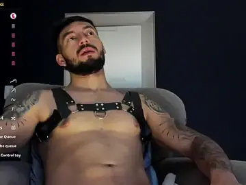 Stripchat Sex Cam of MarkWalker__