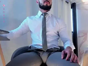 Stripchat Free Porn Cam of MarkWalker__