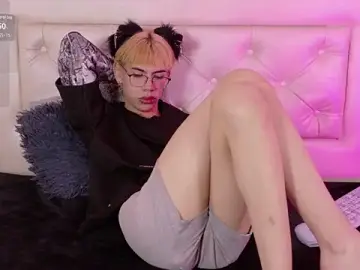 Stripchat Free Live Porn of Kim_Adrien