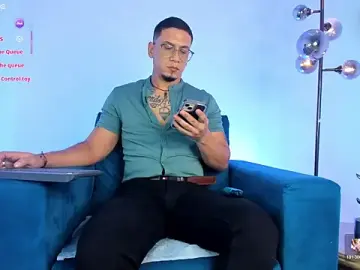 Stripchat Adult Webcams of JoshMillerr_