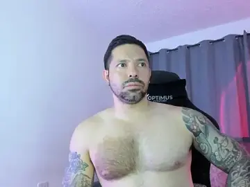 Stripchat Nude Webcam of Pierre_Vidal