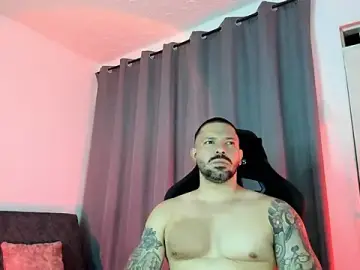 Stripchat Best live sex cam show of Pierre_Vidal