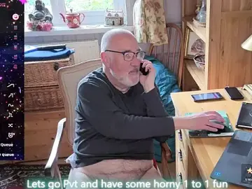 Stripchat Best Webcam of Adamdaddybear