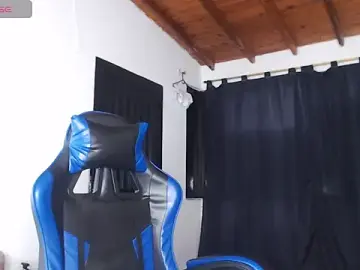 Stripchat Free Live Porn of Drake_Nassir4