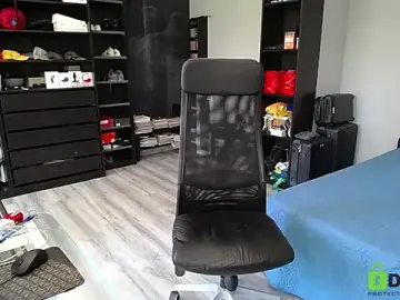 Stripchat Live Porn of latinoo23bom