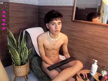 Stripchat Live Sex of christopher_robin4