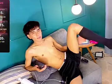 Stripchat Adult Webcam of christopher_robin4