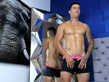 Stripchat Best live sex cam show of andres-clark92