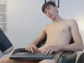Stripchat Best live sex cam show of mathias_saenz