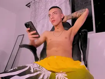 Stripchat Sex Chat of Dereck_Boy_