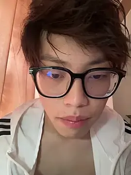 Stripchat Free Live Porn of Ethan7063