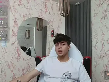 Stripchat Live Sex Cam of stonne69
