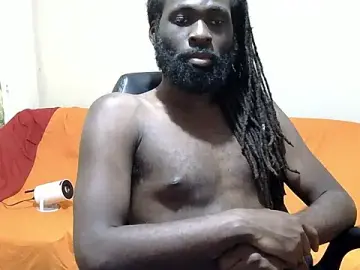 Stripchat Free Porn Cam of Darkkras