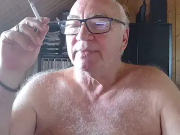 Stripchat Free Live Porn of biggandybig