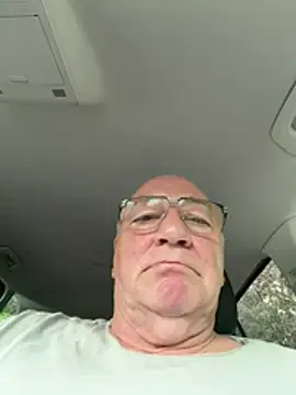 Stripchat Watch Live Sex Cams of biggandybig