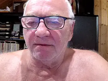 Stripchat Best live sex cam show of biggandybig