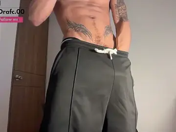 Stripchat Nude Webcam of rafael_stone11